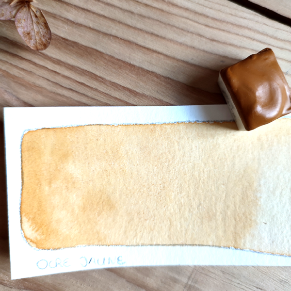 Aquarelle artisanale : ocre jaune en demi-godet – Image 2