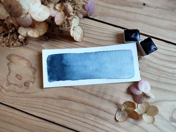 Aquarelles artisanales : indigo en demi-godet